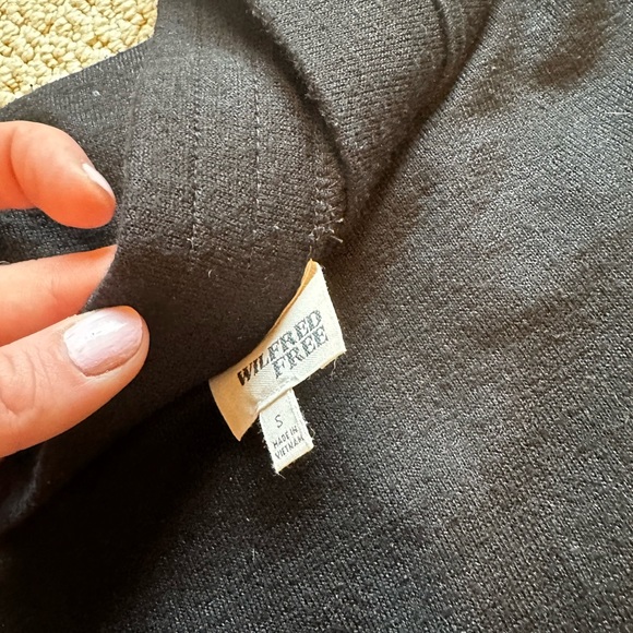 WILFRED FREE - Aritzia Tyra skirt - rushed (S) - Picture 2 of 2